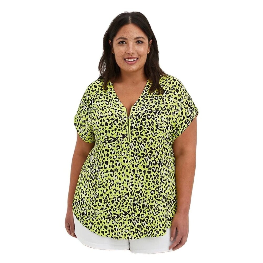 Torrid Leopard Green Black VNeck Half Zipper Blouse Shirt Size 3